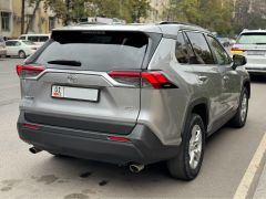 Сүрөт унаа Toyota RAV4