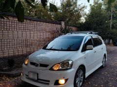 Photo of the vehicle Toyota Ipsum