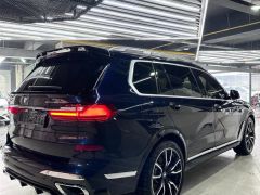 Фото авто BMW X7