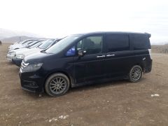 Фото авто Honda Stepwgn