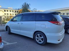 Photo of the vehicle Toyota Estima