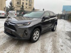 Photo of the vehicle Toyota RAV4