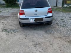 Photo of the vehicle Volkswagen Golf