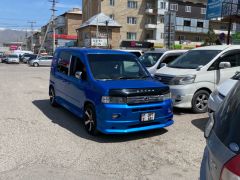 Photo of the vehicle Honda Mobilio Spike