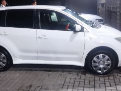 Photo of the vehicle Toyota Ist