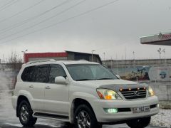 Photo of the vehicle Lexus GX