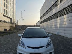 Photo of the vehicle Honda Fit