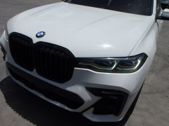 Photo of the vehicle BMW X7