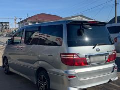 Photo of the vehicle Toyota Alphard