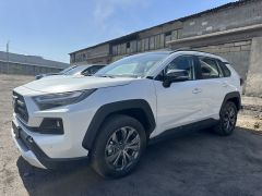 Сүрөт унаа Toyota RAV4