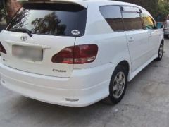 Фото авто Toyota Ipsum