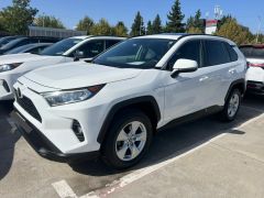 Фото авто Toyota RAV4