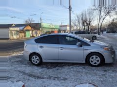 Фото авто Toyota Prius