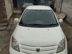 Photo of the vehicle Toyota Ist