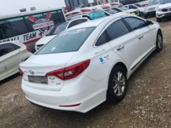 Photo of the vehicle Hyundai Sonata