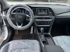 Photo of the vehicle Hyundai Sonata