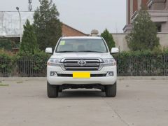 Photo of the vehicle Toyota Land Cruiser