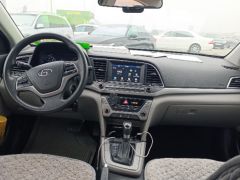 Photo of the vehicle Hyundai Elantra