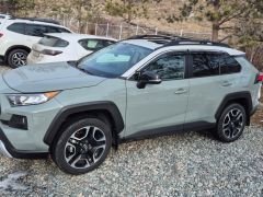 Сүрөт унаа Toyota RAV4