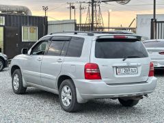 Сүрөт унаа Toyota Highlander