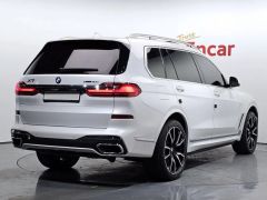 Photo of the vehicle BMW X7