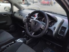 Photo of the vehicle Honda Fit