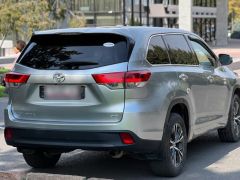 Сүрөт унаа Toyota Highlander