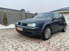 Фото авто Volkswagen Golf