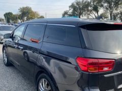 Фото авто Kia Carnival