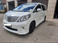 Сүрөт унаа Toyota Alphard