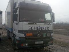 Фото авто Mercedes-Benz Actros