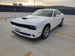 Photo of the vehicle Dodge Challenger
