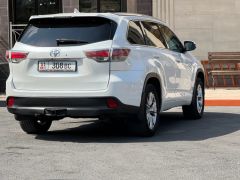 Сүрөт унаа Toyota Highlander