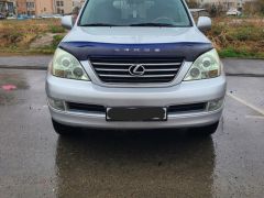 Photo of the vehicle Lexus GX