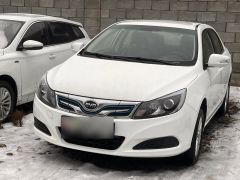 Photo of the vehicle BYD E5