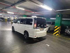 Фото авто Honda Stepwgn