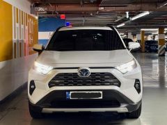 Сүрөт унаа Toyota RAV4