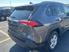 Сүрөт унаа Toyota RAV4