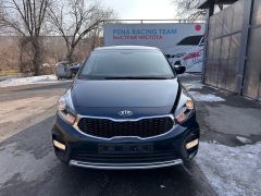 Сүрөт унаа Kia Carens