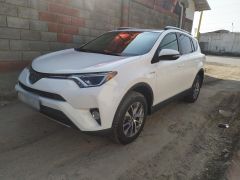 Photo of the vehicle Toyota RAV4