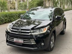 Сүрөт унаа Toyota Highlander