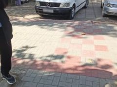 Сүрөт унаа Mercedes-Benz Vito