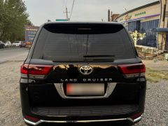 Фото авто Toyota Land Cruiser