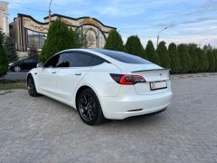 Сүрөт унаа Tesla Model 3