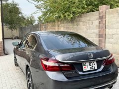 Фото авто Honda Accord