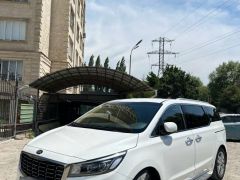 Сүрөт унаа Kia Carnival