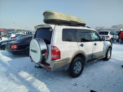 Сүрөт унаа Mitsubishi Montero