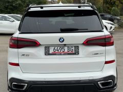 Photo of the vehicle BMW X5