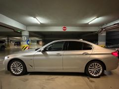 Photo of the vehicle BMW 5 Series