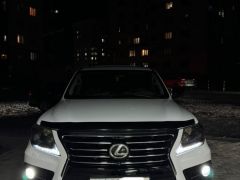 Сүрөт унаа Lexus LX